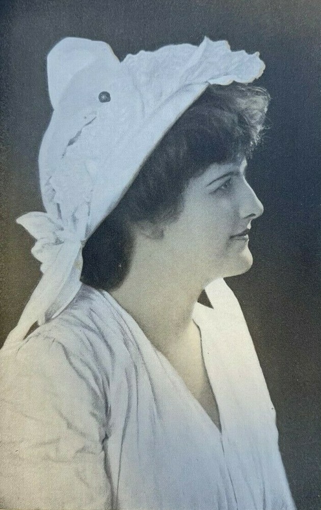 1905 Vintage Magazine Illustration Actress Clara Pitt