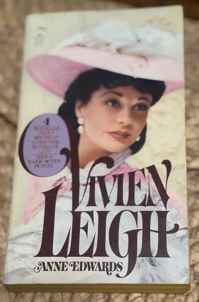 Vivien Leigh by Anne Edwards Paperback 1978 First Edition Pocket Books 48 Photos