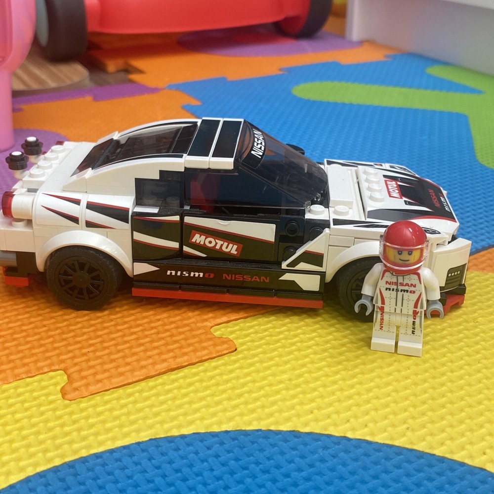LEGO SPEED CHAMPIONS: NISSAN GT-R NISMO 76896