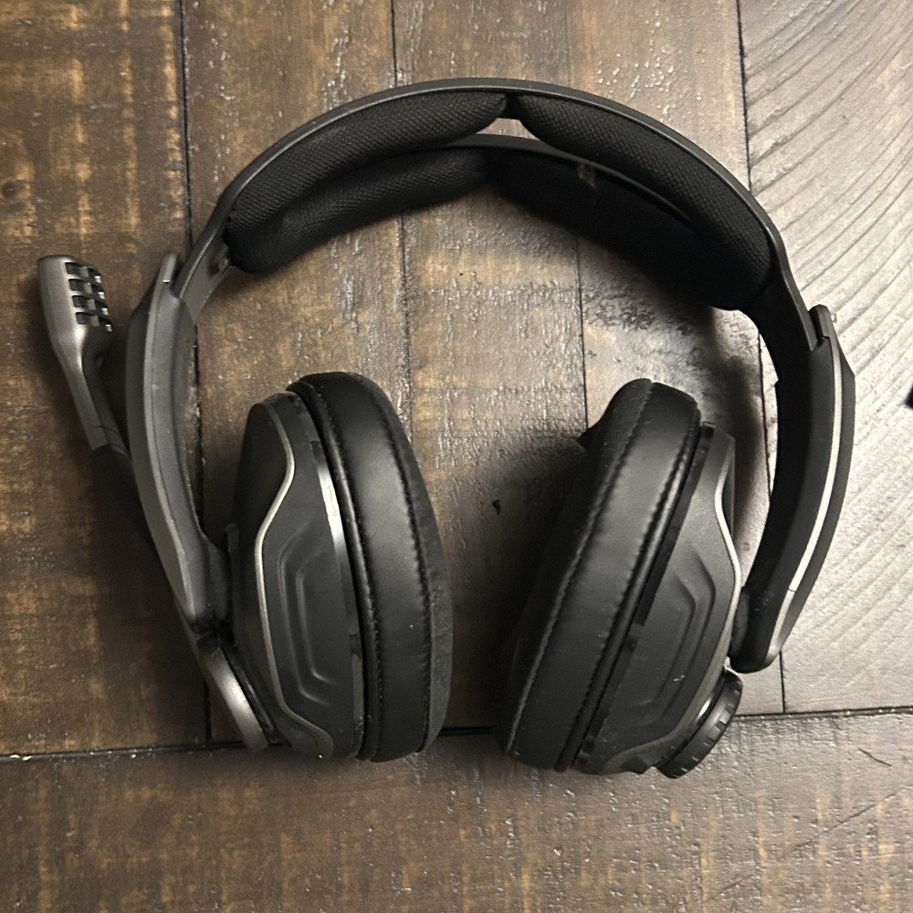 EPOS Sennheiser GSP 370 Over-Ear Wireless Gaming Headset - Black