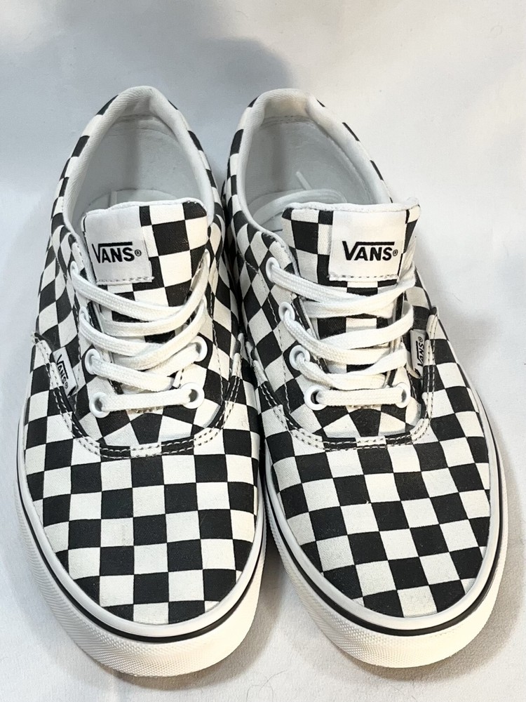 Vans Off the Wall Womens Checkered Lace Up Size 8 Shoes wore once