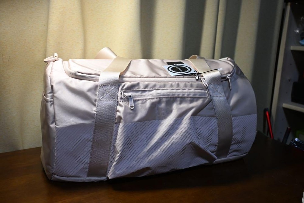 Garmin Beige Boston Golf Travel Bag