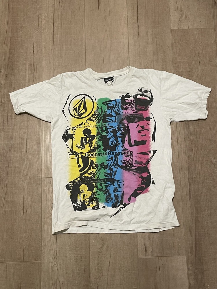 Volcom Vintage Collectable White Graphic Short Sleeved T-Shirt - Size L