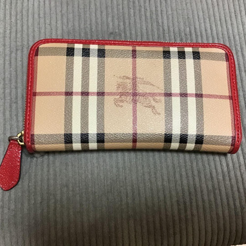BURBERRY Nova Check Long Zip Wallet in Red Beige with Leather Trim 2804