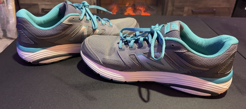 New Balance 560v7 Walking Running Size 12 Women’s