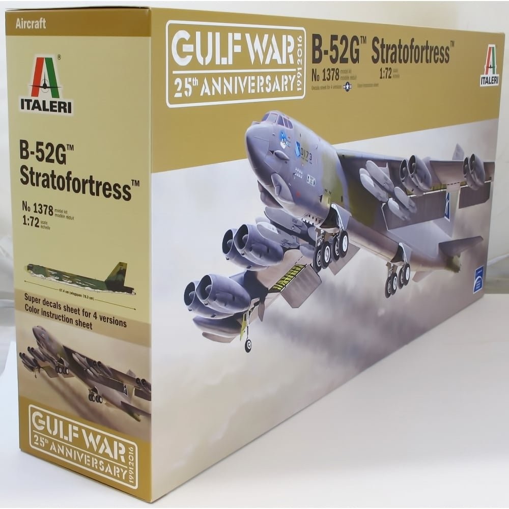 Italeri 1378 1:72 B52G Stratofortress Model Building Kit