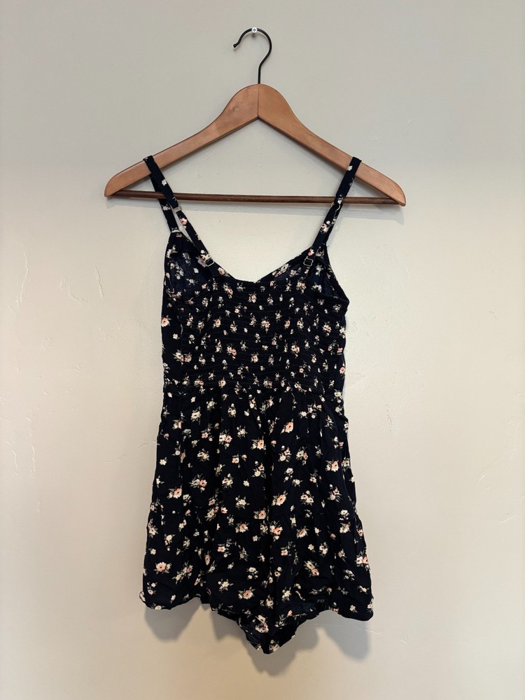 Y2K Hollister Junior Womens  Romper  Size XS Cottagecore Black Floral Boho 90s