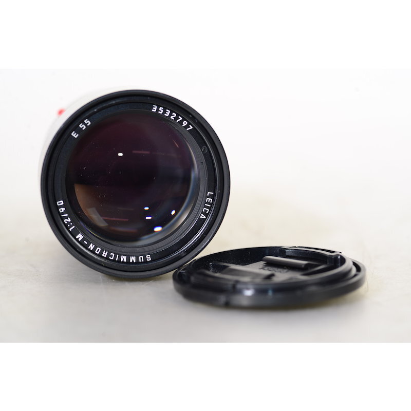 Leitz 11136 Leica Summicron-M 90mm f/2 Telephoto Lens for Stunning Portraits