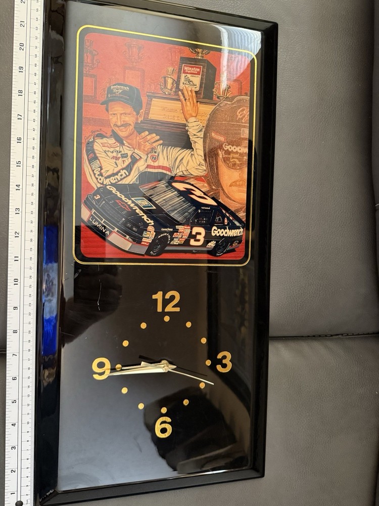 Vintage NASCAR #3 Goodwrench Dale Earnhardt Wall Clock – Working Collectible