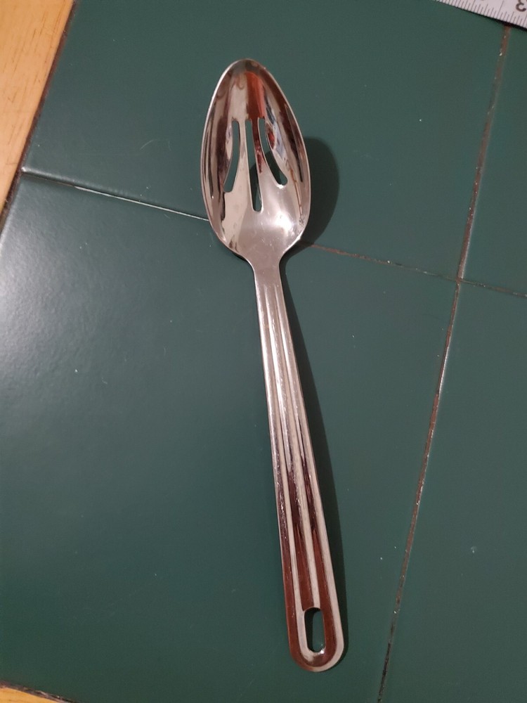 Oneida Stainless Flatware  Slotted Serving Spoon COMMUNITY 9.5 Inch 18/8 Hanging