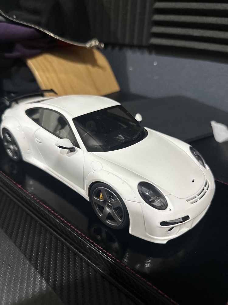 Porsche RUF RGT White 1/18 GT SPIRIT GT109