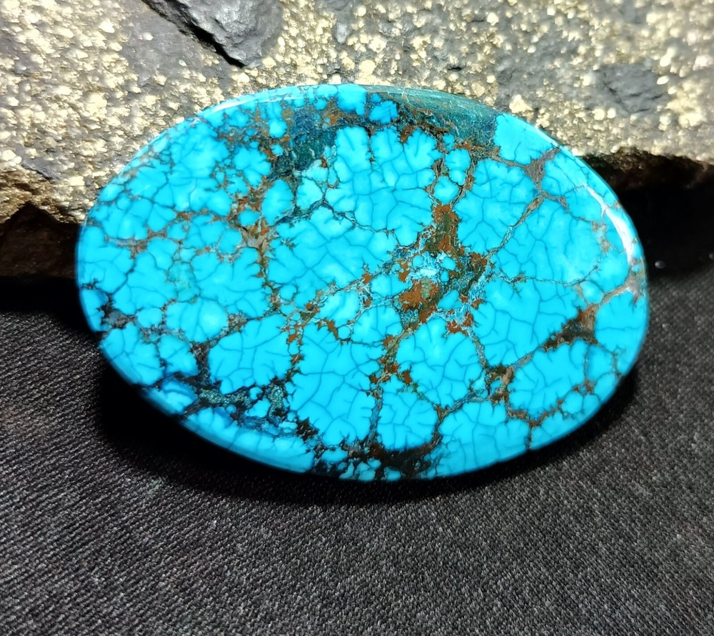 61.05 Ct Natural Turquoise Arizona blue Oval Cut Loose Gemstone With Free Gift