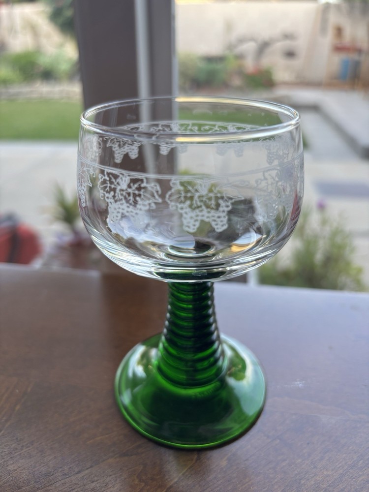 Vintage Luminarc France Crystal D'arques Green Wine Glasses. Set Of Six.
