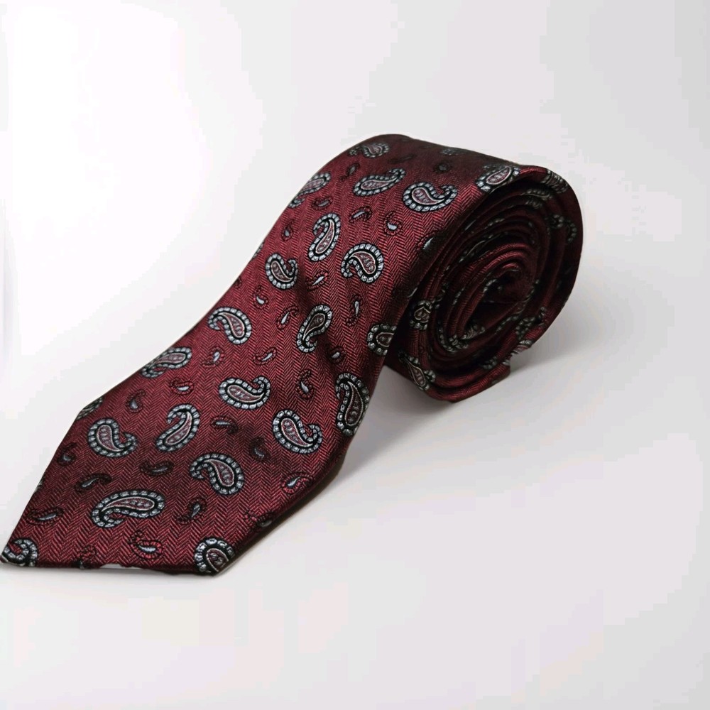 Jos A Bank Mens 1905 Red Paisley Silk Tie