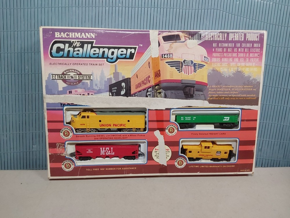 Bachman The Challenger Electrically Operated Train Set HO Scale