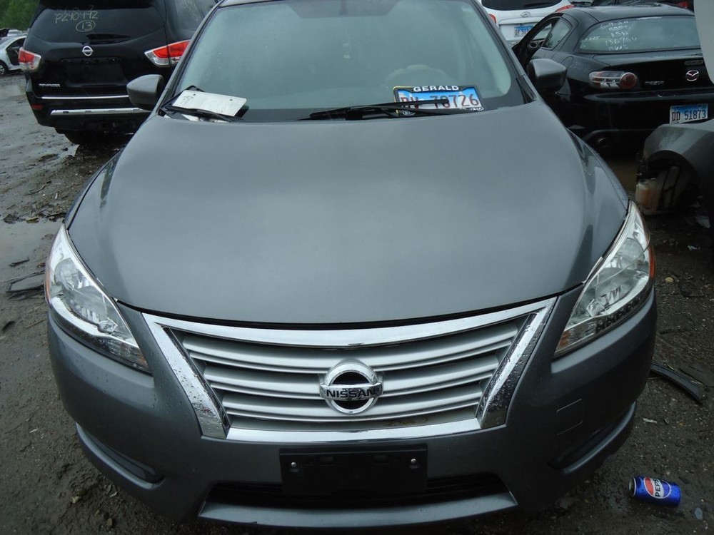 Halogen Driver Headlight with LED Accents for 2013-2015 Nissan Sentra 1621458