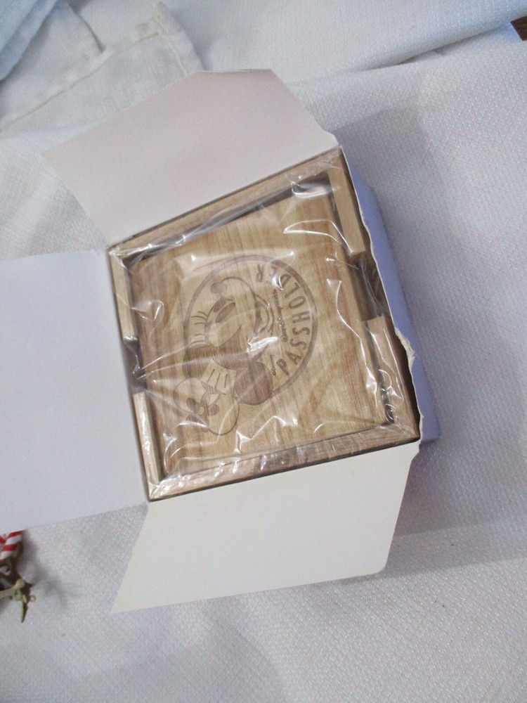 Disney World Passholder Wooden Coaster Set with Minnie Mouse Design