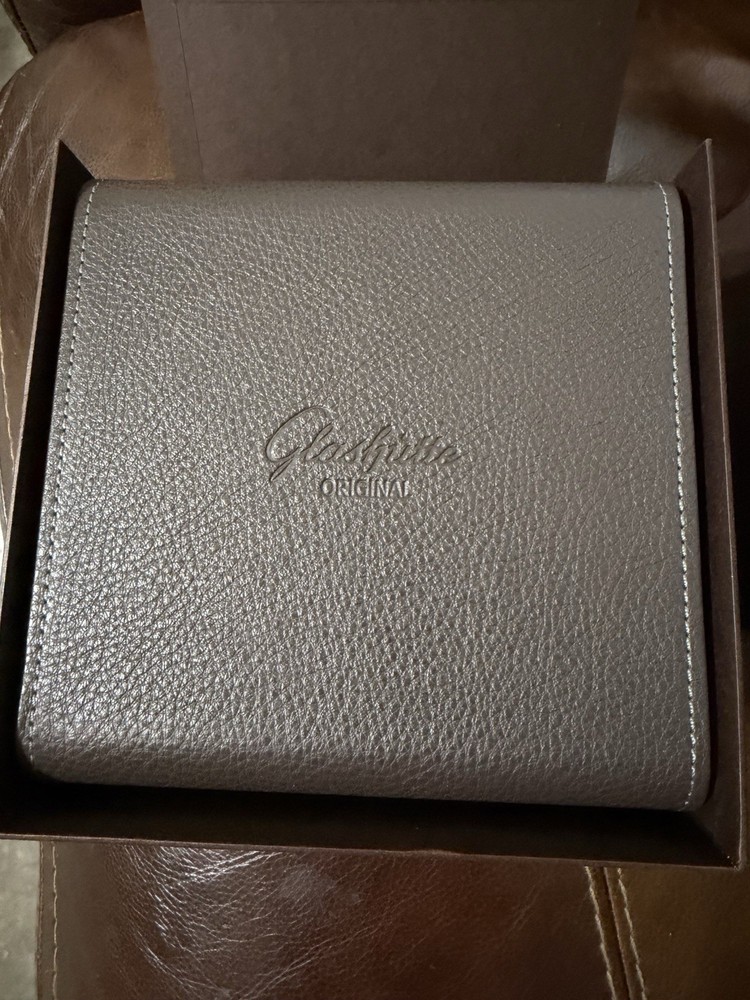 Glashutte Original SeaQ Pano Date SS Blue dial on bracelet