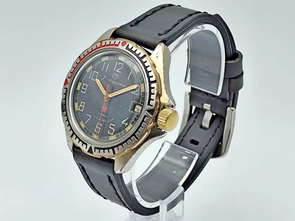 WOSTOK Komandirskie 2414 Vintage Military Wristwatch Vostok USSR Serviced Watch