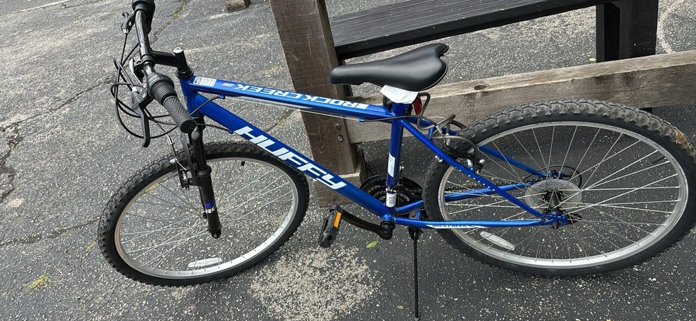 Huffy Rock Creek 26 inch Mountain Bike - 56301P7 (Blue)