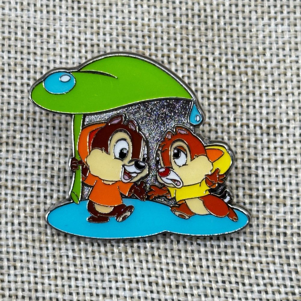 Tokyo Disney Resort 2024 Rainy Day Chip & Dale Game Prize Pin Free Shipping-image