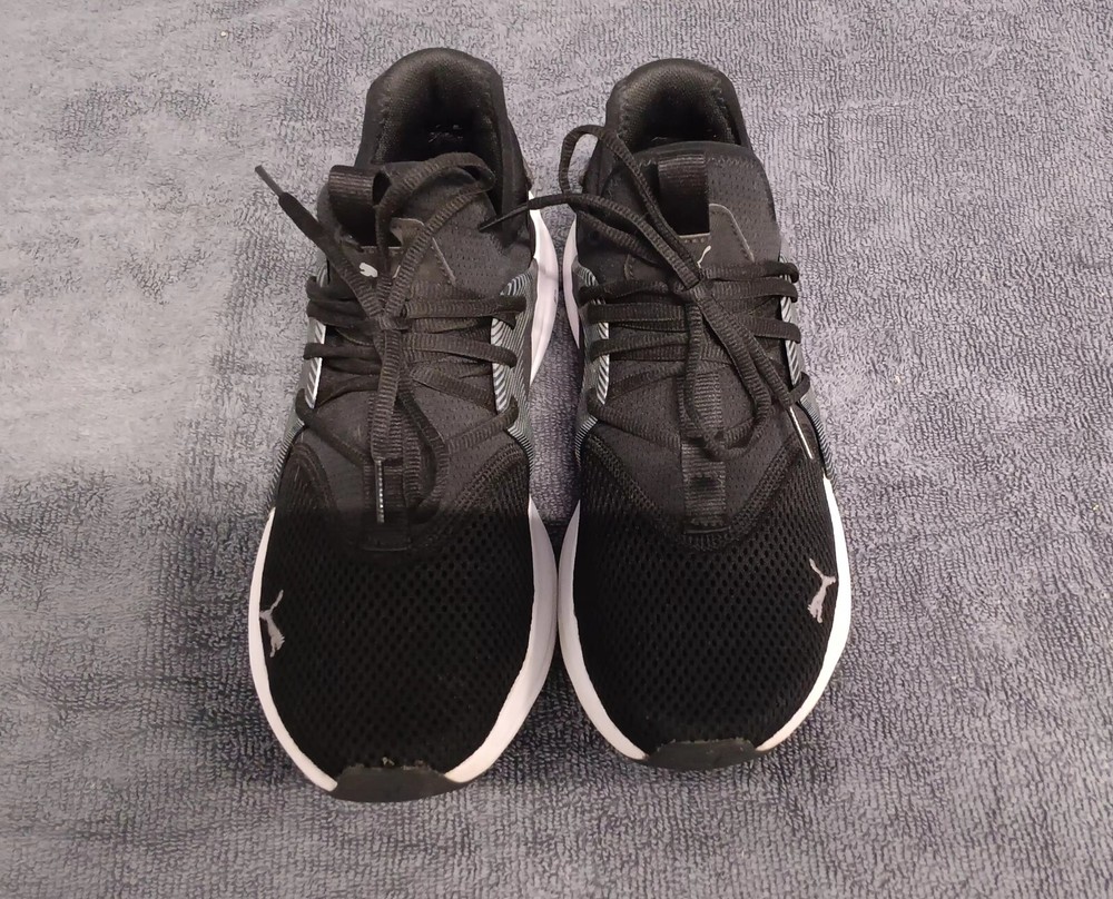 WOMEN'S PUMA FIT FOAM (size 8)