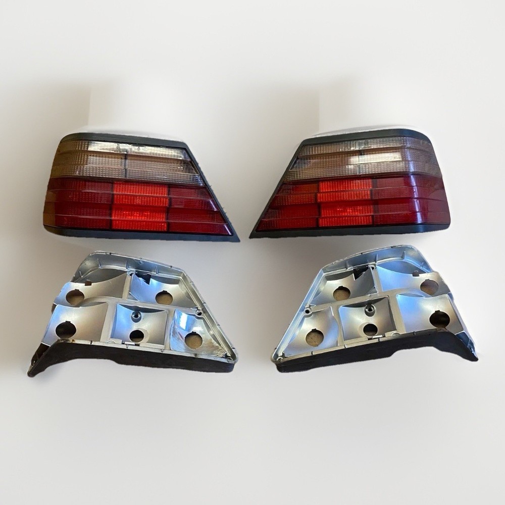 Mercedes-Benz W124 Sedan Coupe Taillight Assembly Set OEM Reitter & Schefenacker