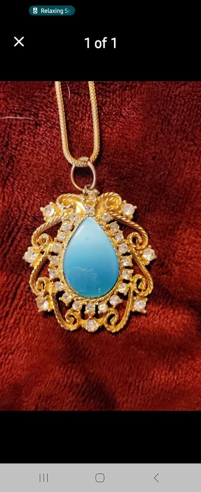 Vintage Gold Tone Blue Teardrop Pendant Statement Necklace Charm