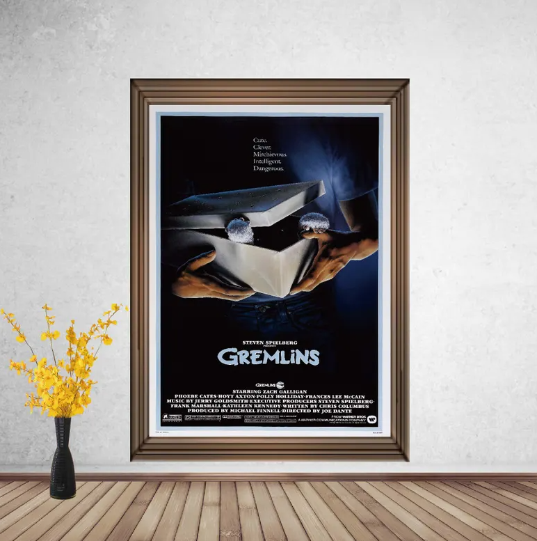 Gremlins (1984)Classic Movie Poster, Home Decor, Vintage Movie Poster,
