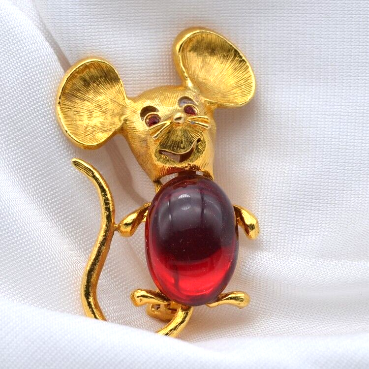 Park Lane Signed Jelly Belly Mouse Brooch with Red Cabochon Christmas Gift Pin A183