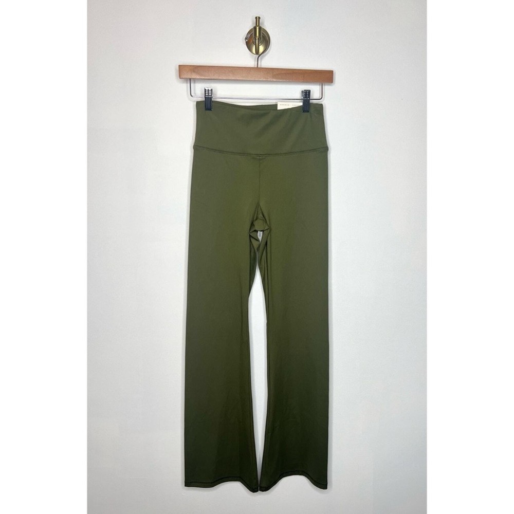 NWT American Eagle The Everything Flare Pant Green Highest Rise Sz S