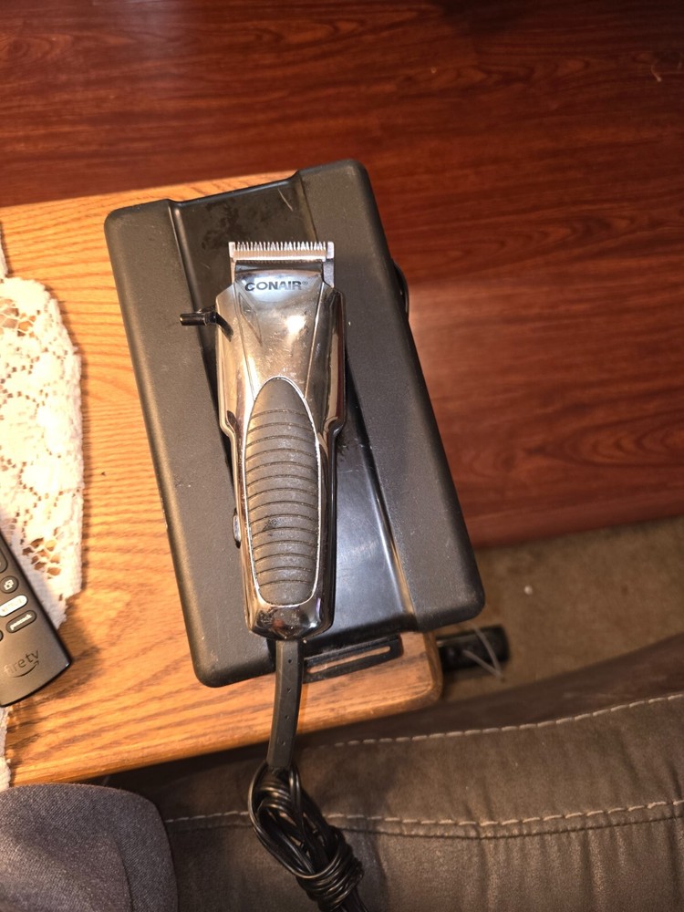 Conair Professional Corded Hair Clippers for Precision Cutting