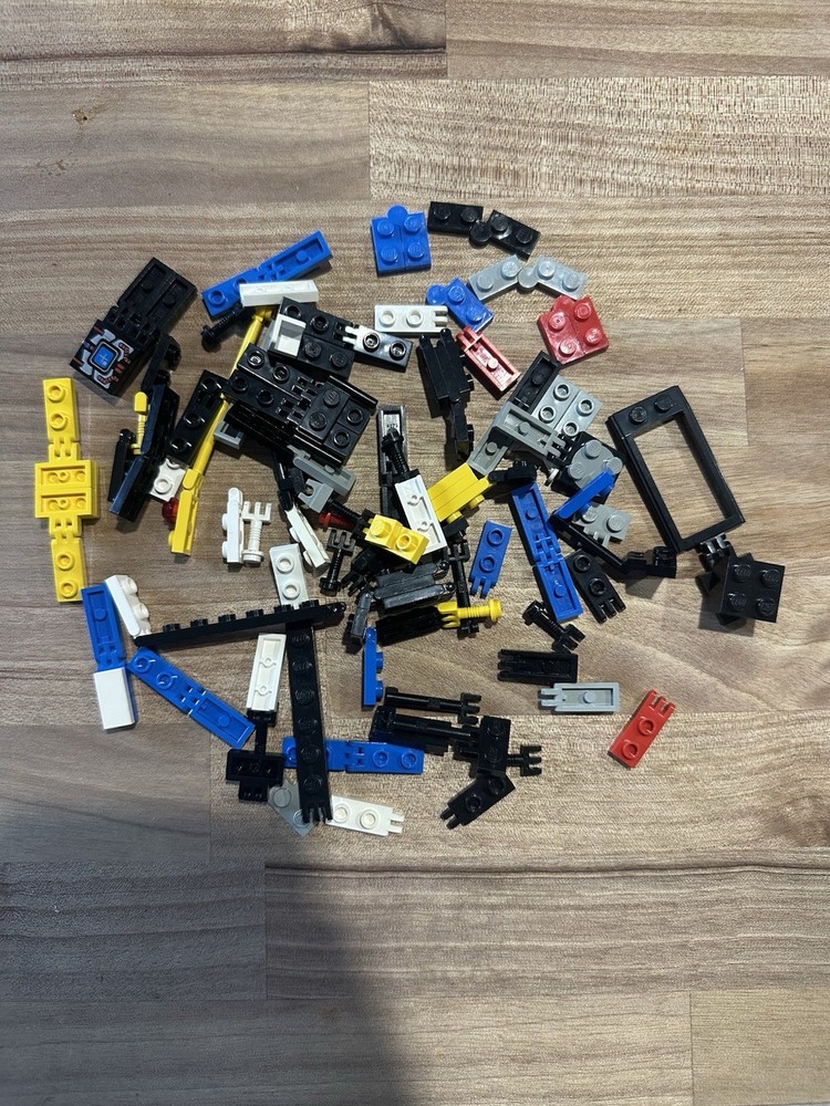 LEGO Lot Hinge Plate 1 x 2 And More 2 & 3 Fingers on Side Levers Hinges