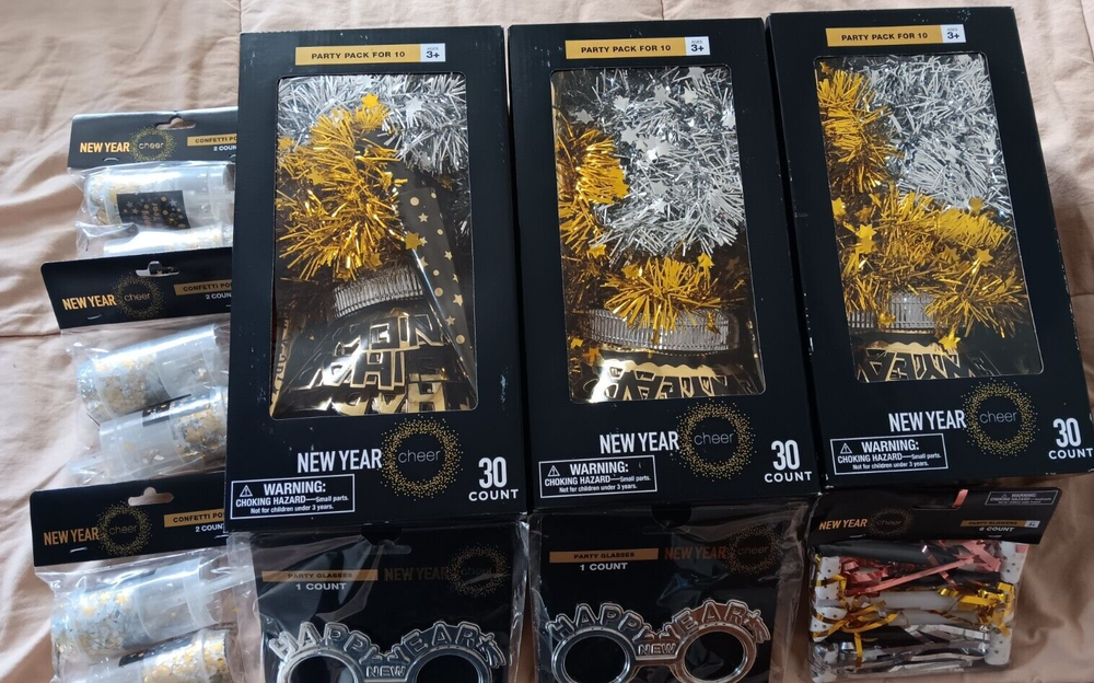 New Years Eve Day Party Lot Wedding Engagement Art Crafts Blower Popper Glasses-image