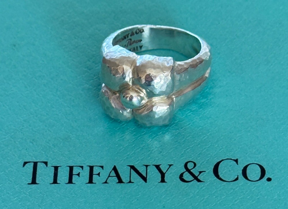 Tiffany & Co. Paloma Picasso Fiore Flower Ring Hammered Sterling Silver  6.5 US