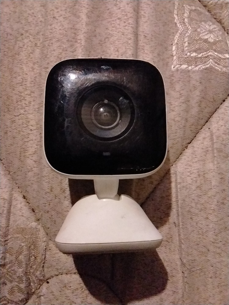 Xfinity 302919 Indoor Camera 2 Way Audio Motion Detection *NO POWER CORD *