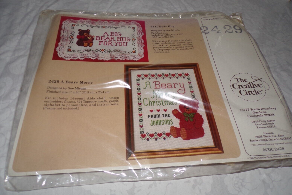 Creative Circle Cross Stitch Kit 2429 A Beary Merry Holiday Design