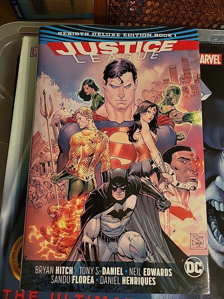 Justice League Rebirth Deluxe Edition Vol 1 DC Comics 2017