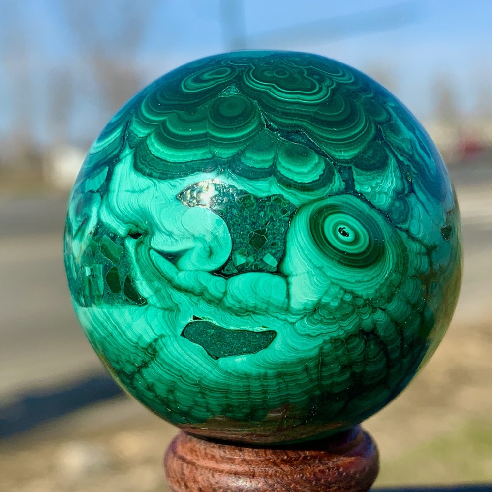 132G Natural glossy Malachite ball transparent cluster rough mineral sample