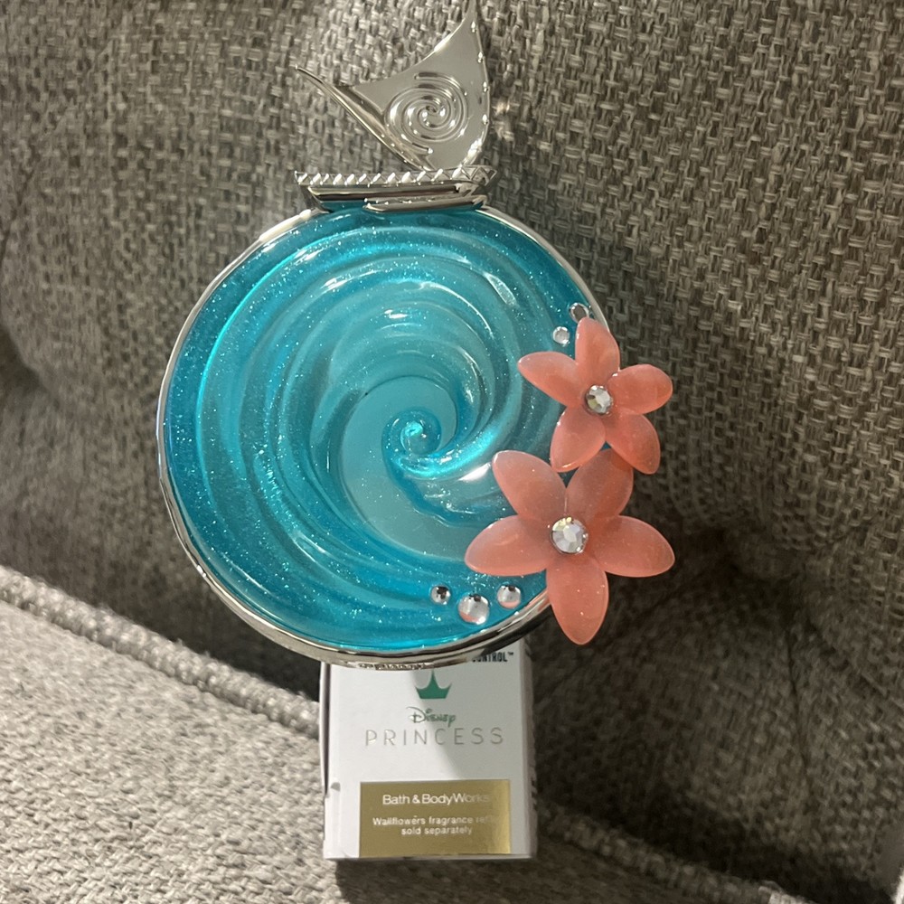 Bath & Body Works Disney Princess Moana Light Up Wallflower Scent Control