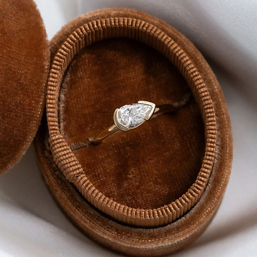 14k Yellow Gold Diamond Wedding Ring 1.00 Ct IGI Certified Lab Created Pear Cut