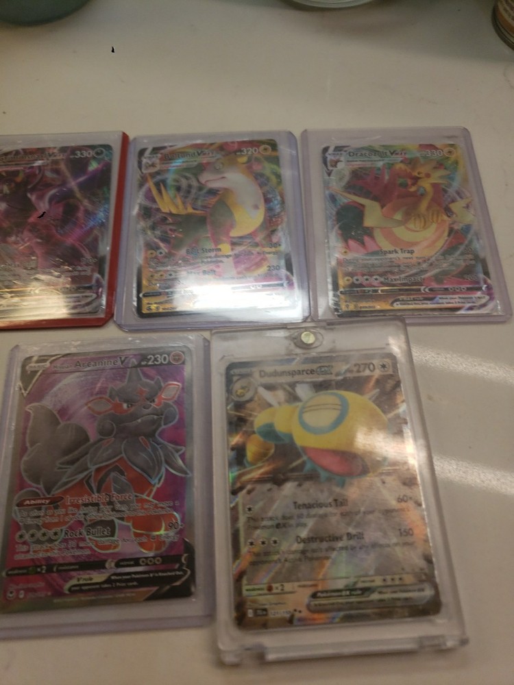 Pokémon GX BREAK EX HALO Pack with 6 rares plus card protectors