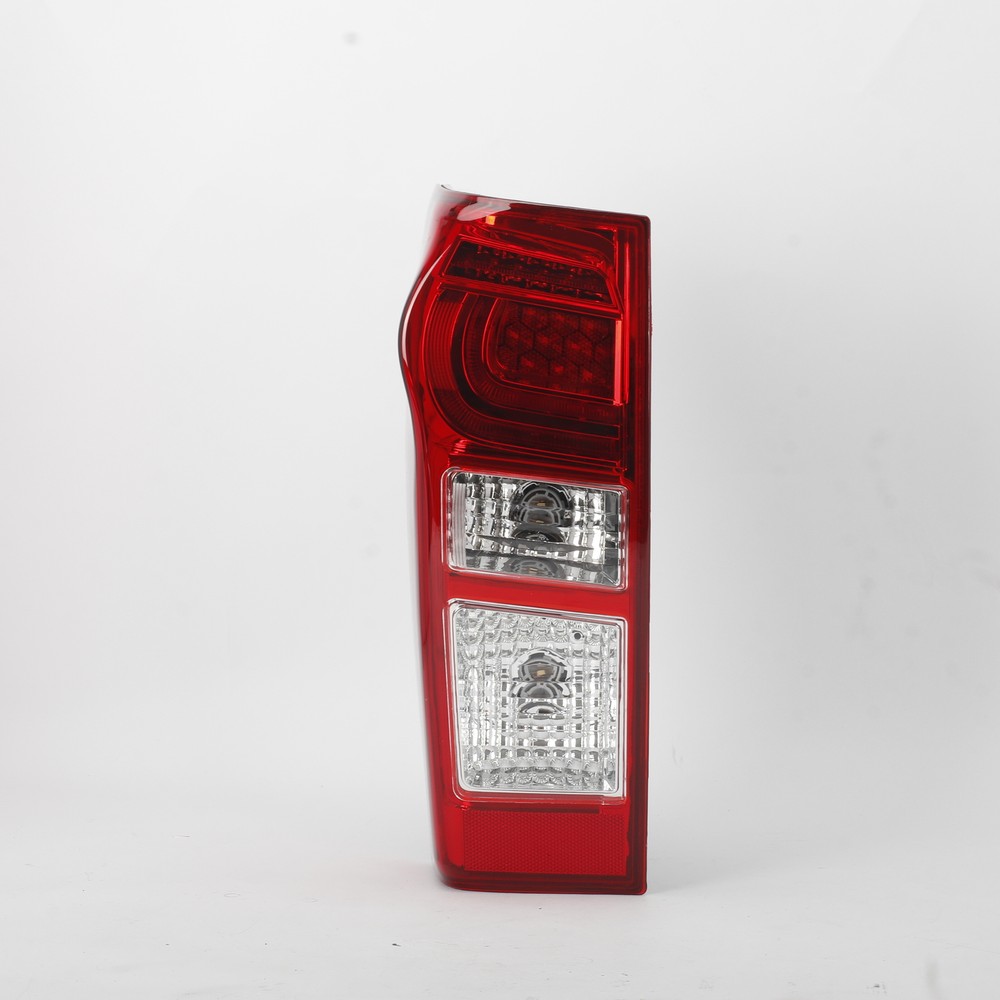 Left passenger LED Rear Tail Light Brake Fog Lamp For Isuzu DMax D-Max 2015-2018