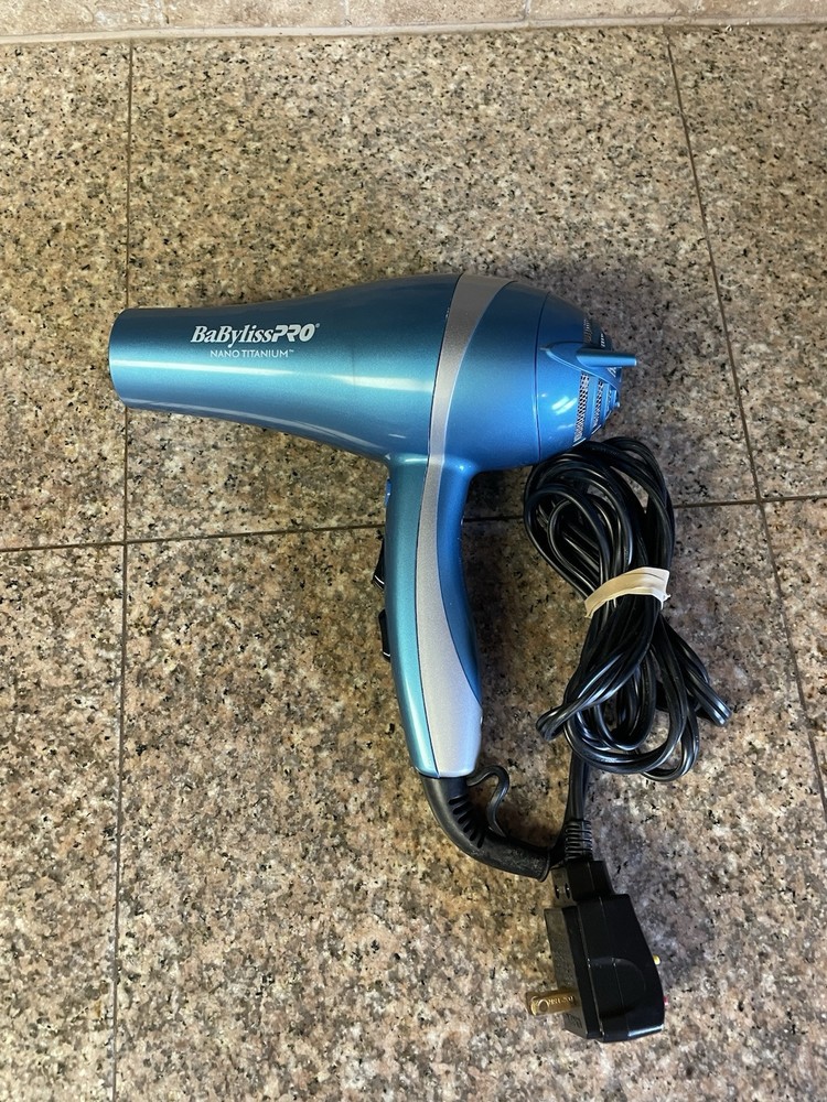 Babyliss Pro Nano Titanium Hair Dryer BNT5548 2000W Blue Tested & Working