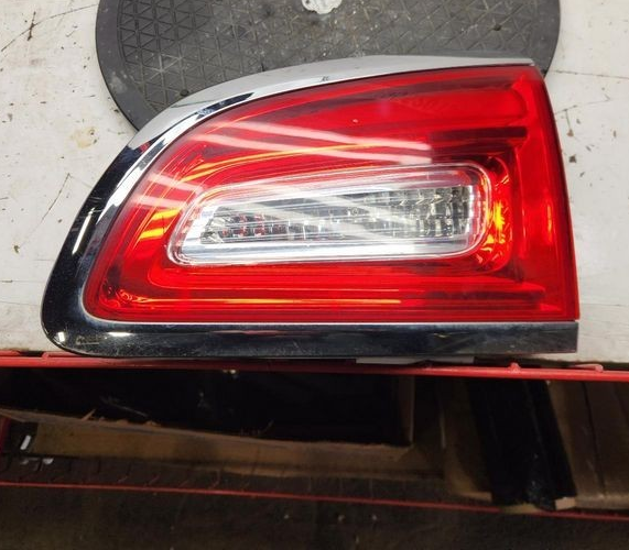 2013-2017 Buick Enclave RH Passenger Tail Light Assembly OEM