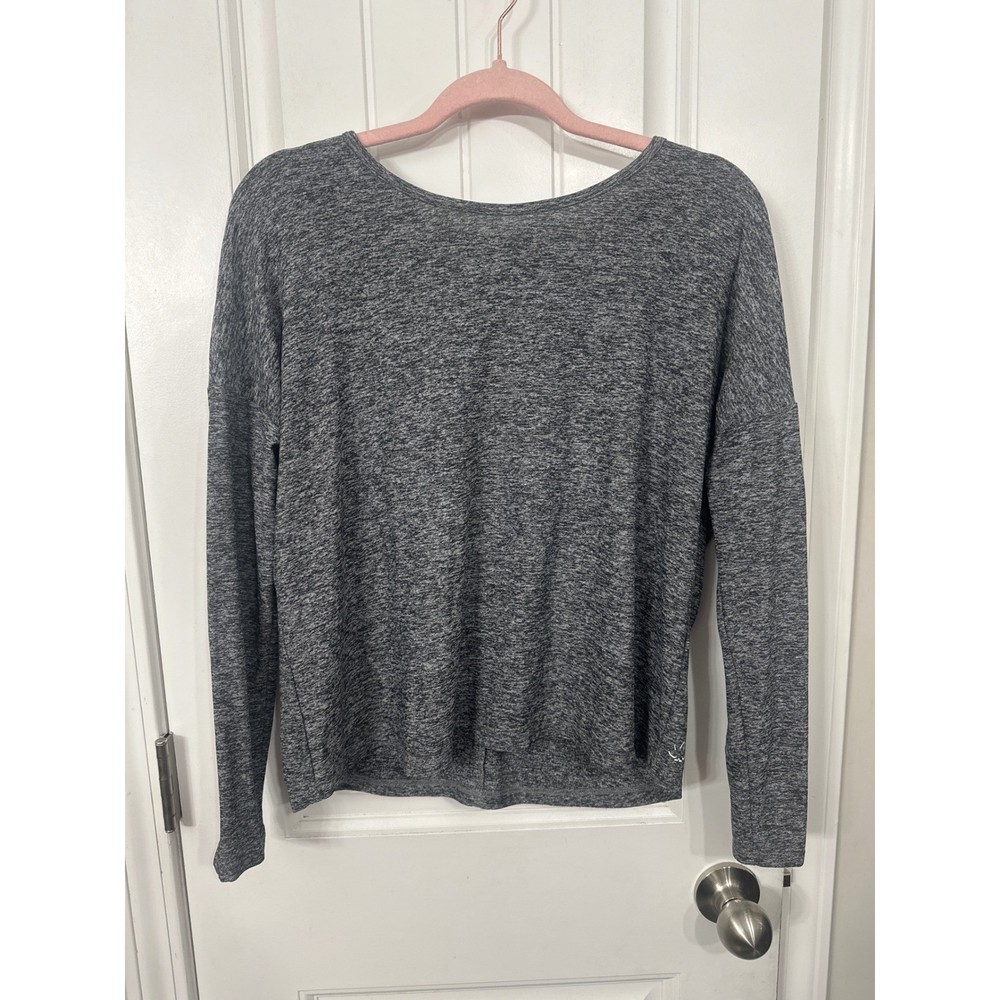 Beyond Yoga Space Dye Long Sleeve Top Grey Deep V Back Crisscross Straps Women