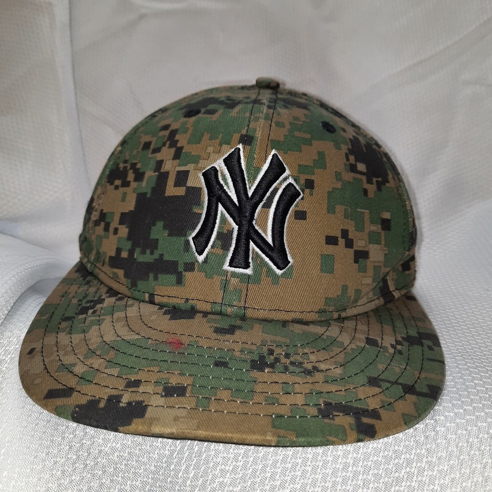 New York Yankees Hat Cap Fitted 7 Digital Camouflage Military Digi Camo Baseball