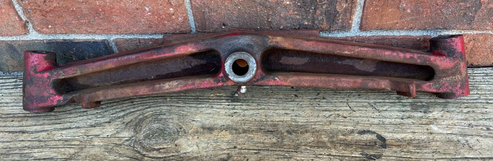 Toro 1988 Wheel Horse 414-8 Model 3114K803 5638-01 Cast Front Axle