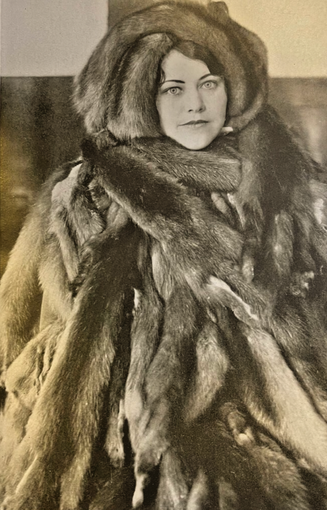 1910 Vintage Magazine Illustration Actress Peggy O'Neill