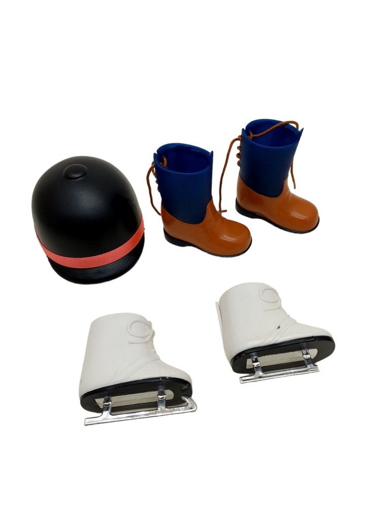 Riding Equestrian Helmet Battat Blue Brown Boots & Funrise Ice Skates 18” Doll